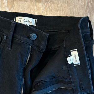 Madewell Black Size 28 Stovepipe Denim - never worn